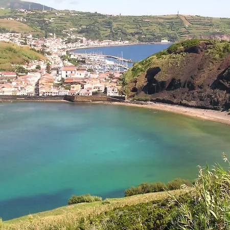 Baia Caldeirinhas Horta (Azores)