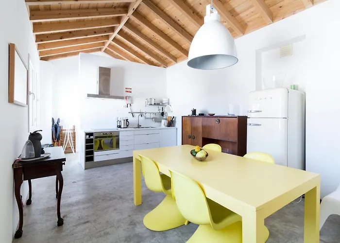 Baia Caldeirinhas * 오르타